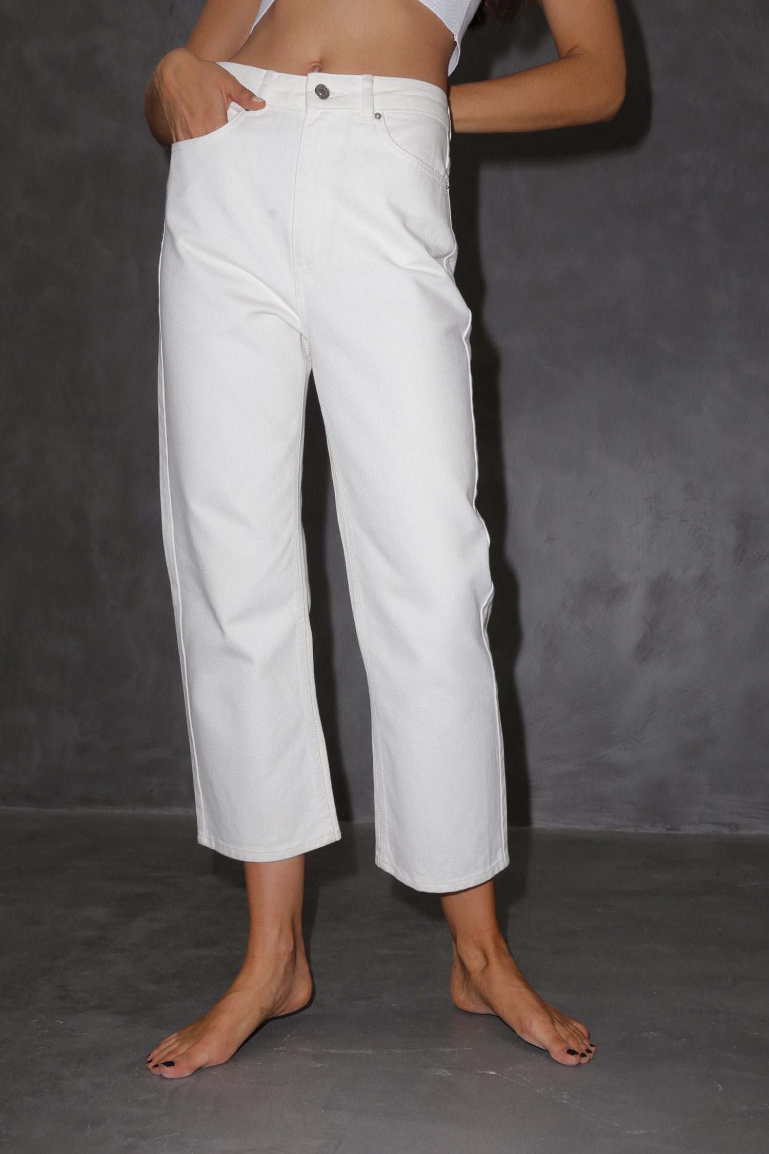 Straight-Leg-White-Wash-Jeans-£79