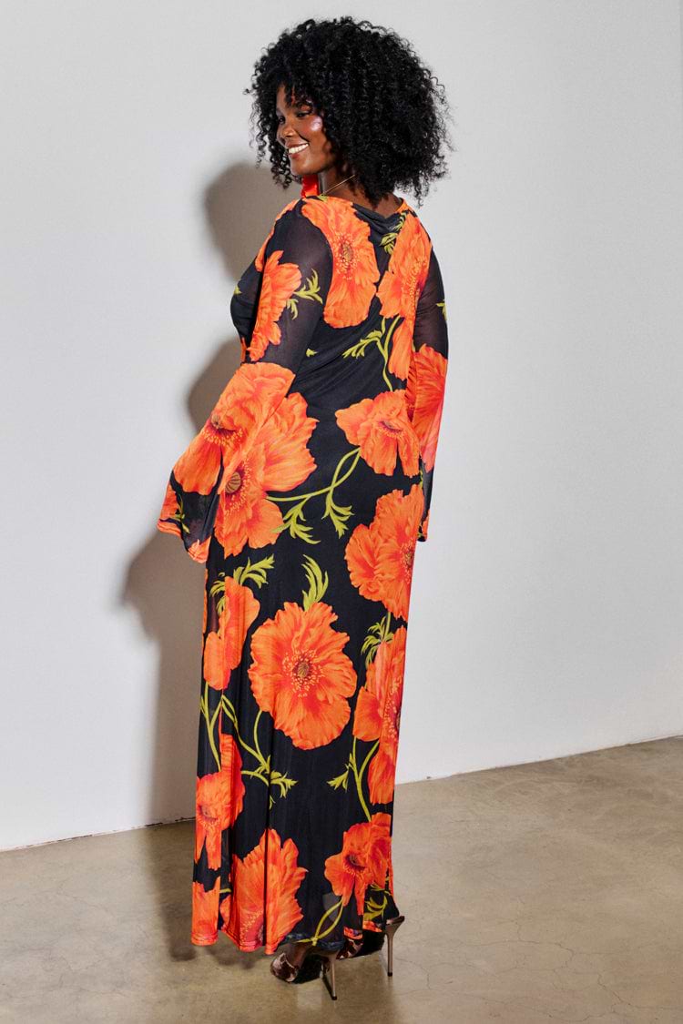 caption_Model is 5ft7” and wears UK size 18/ US 14