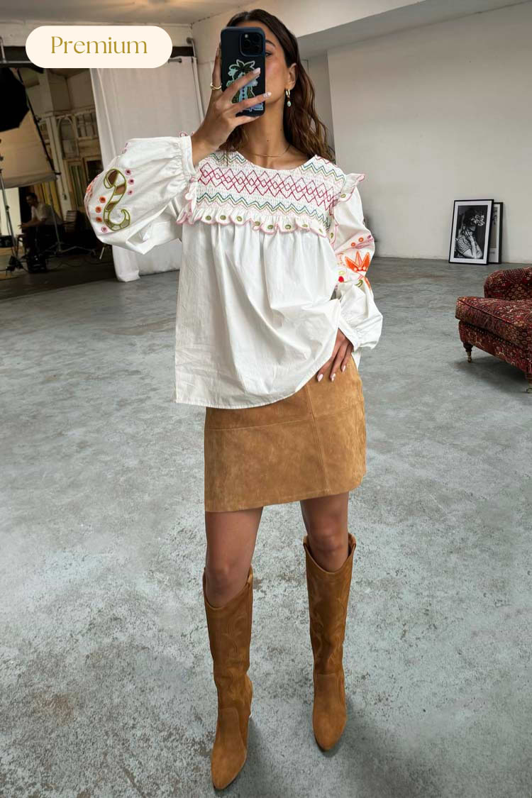 caption_Model wears Suede Mini Jaspre Skirt in UK size 10/ US 6