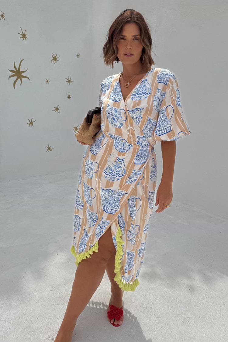 caption_Model is 5ft7” and wears UK size 18/ US 14