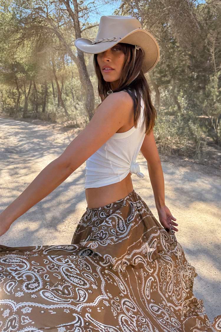 caption_Model is 5ft7” and wears UK size 10/ US