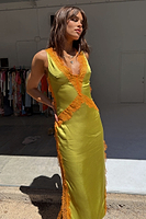 Thumbnail for caption_Model is 5ft7” and wears UK size 10/ US 6