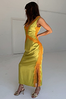 Thumbnail for caption_Model is 5ft7” and wears UK size 10/ US 6