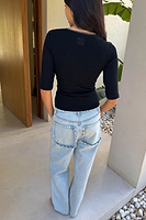 Thumbnail for caption_Model is 5ft7” and wears UK size 10/ US