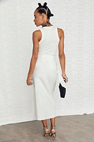 Thumbnail for caption_Model wears White Linen Jaspre Skirt in UK size 10/ US 6