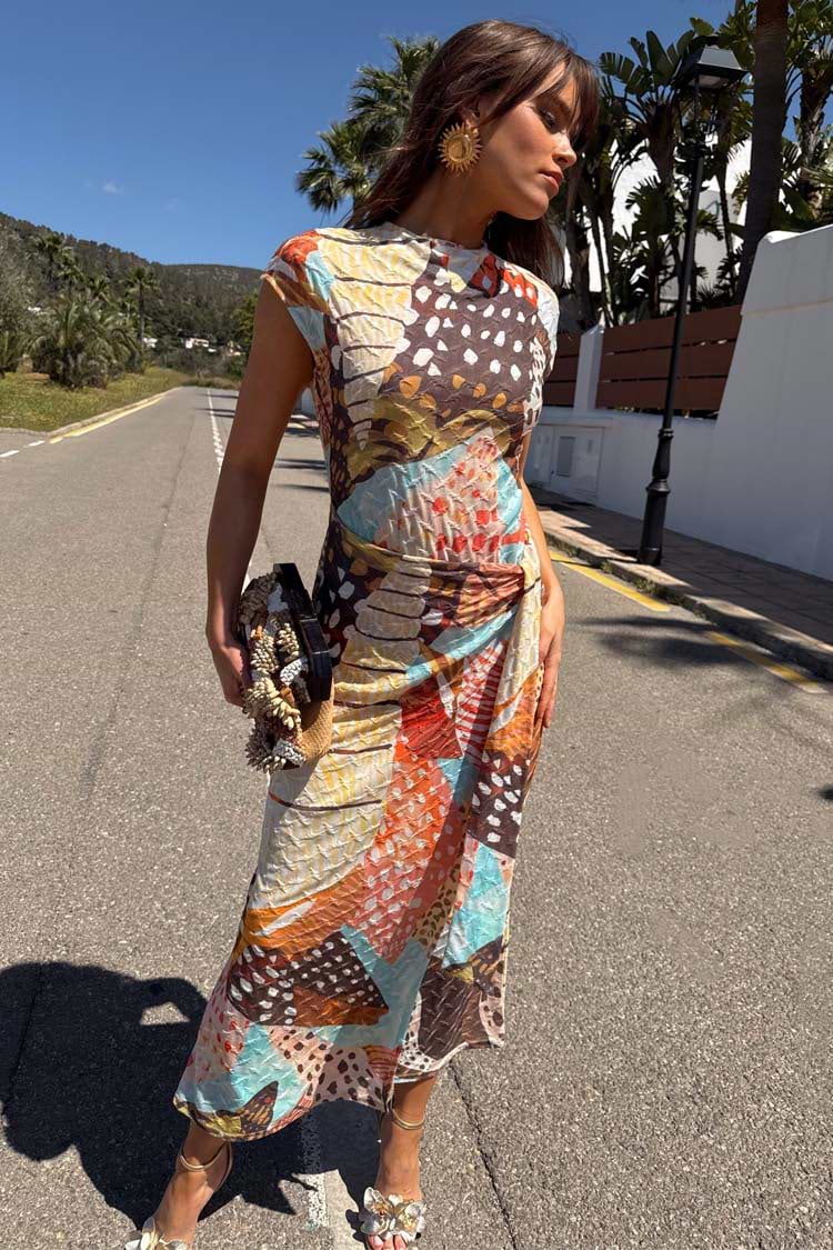 caption_Model is 5ft7” and is wearing size M