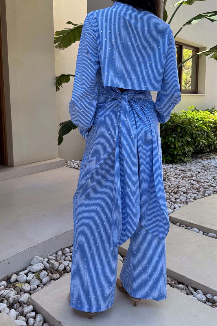 caption_Model is 5ft7” and wears UK size 8/ US 4