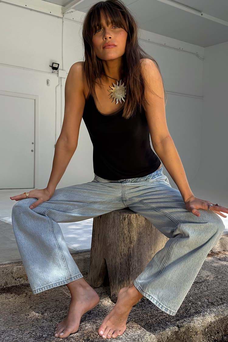 caption_Model is 5ft7” and wears UK size 8/ US 4