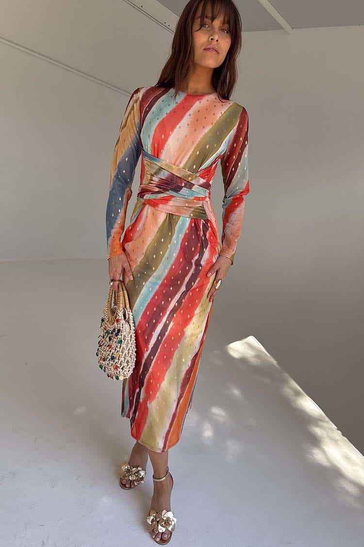 caption_Model is 5ft7” and wears UK size 8/ US 4