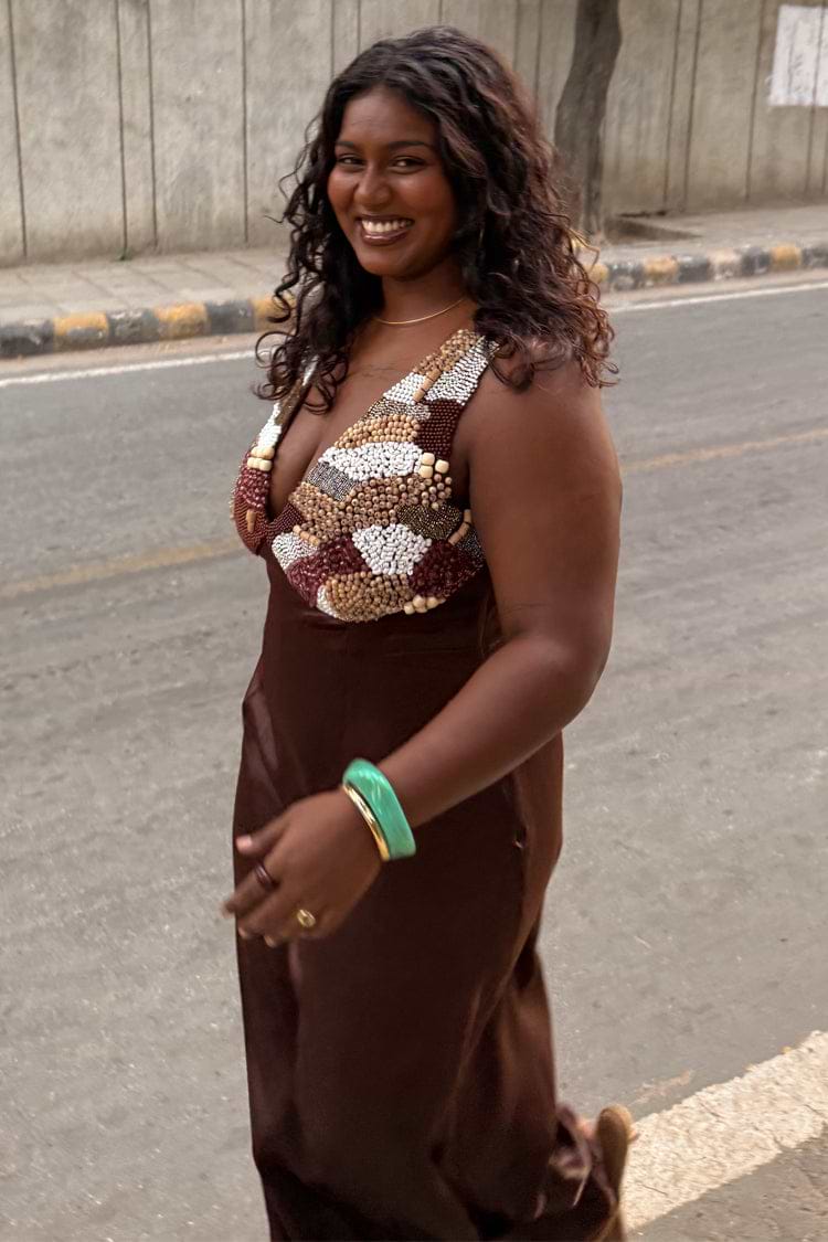 caption_Model is 5ft3” and wears UK size 16/ US 12