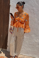 Thumbnail for caption_Model is 5ft7” and wears UK size 8/ US 4