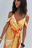 Thumbnail for caption_Model is 5ft7” and wears UK size 8/ US 4