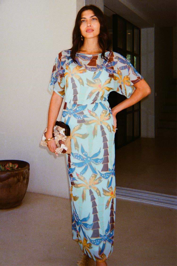 caption_Model is 5ft7” and wears UK size 8/ US 4