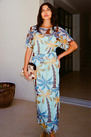 Thumbnail for caption_Model is 5ft7” and wears UK size 8/ US 4