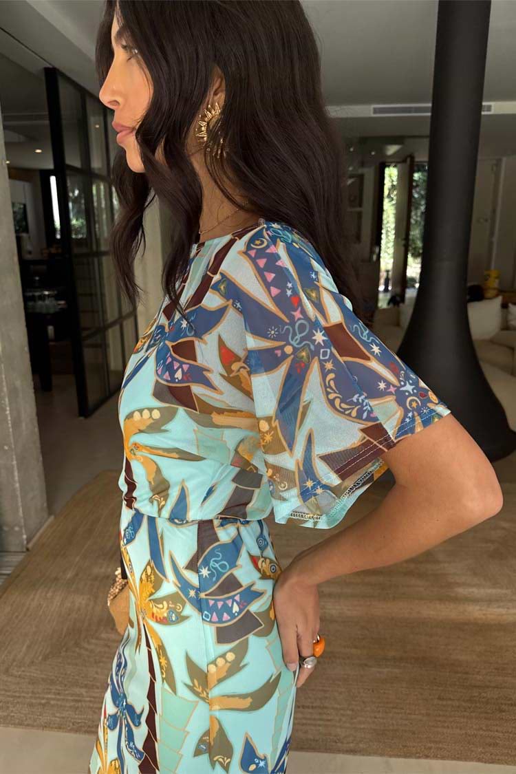 caption_Model is 5ft7” and wears UK size 8/ US 4