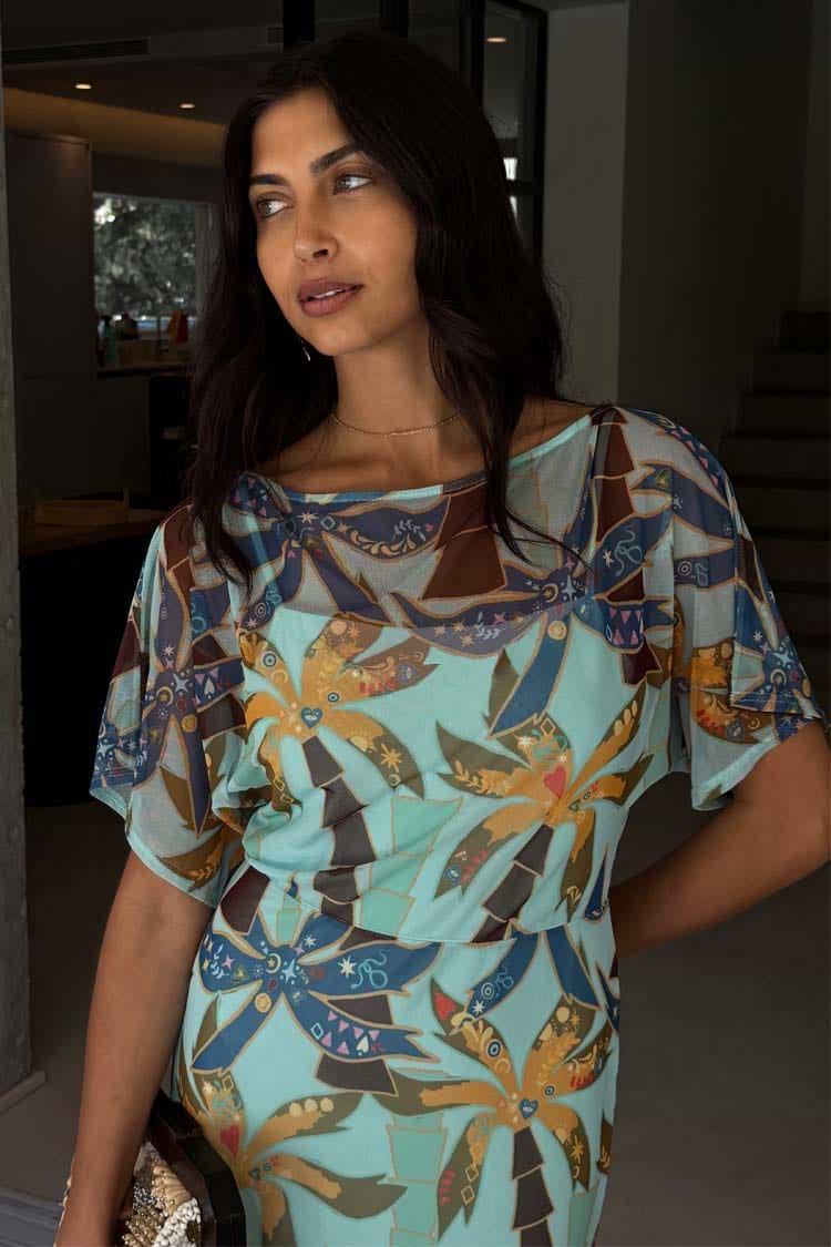 caption_Model is 5ft7” and wears UK size 8/ US 4