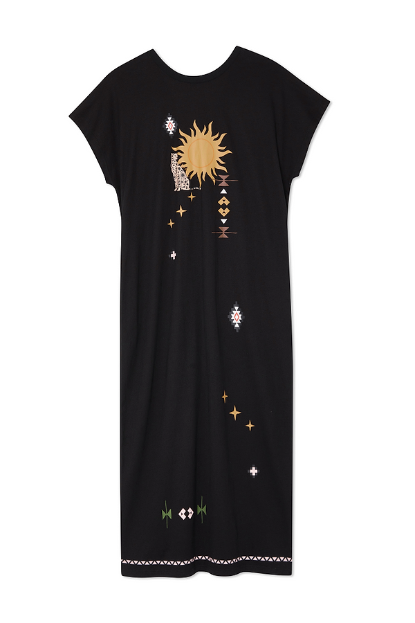 Black t shirt dress canada clearance