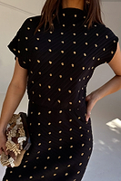Thumbnail for caption_Model is 5ft7” and wears size M