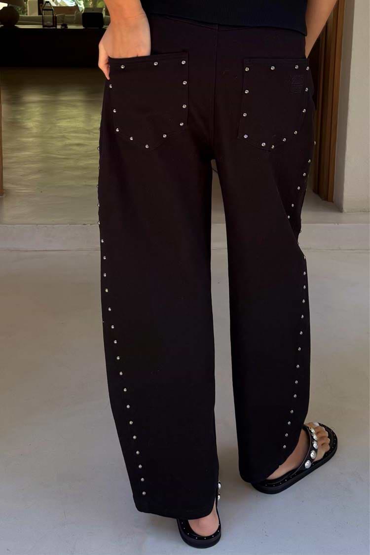 caption_Model is 5ft7” and wears UK size 8/ US 4