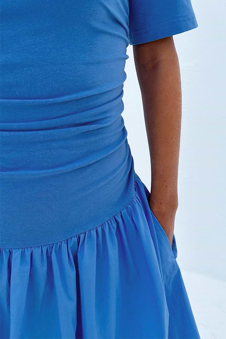 caption_Model is 5ft6” and wears UK size 8/ US 4