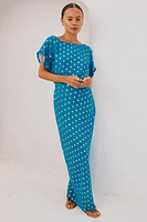 Thumbnail for caption_Model is 5ft5” and wears size S