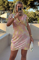 Thumbnail for caption_Model is 5ft10” and wears UK size 16/ US 12
