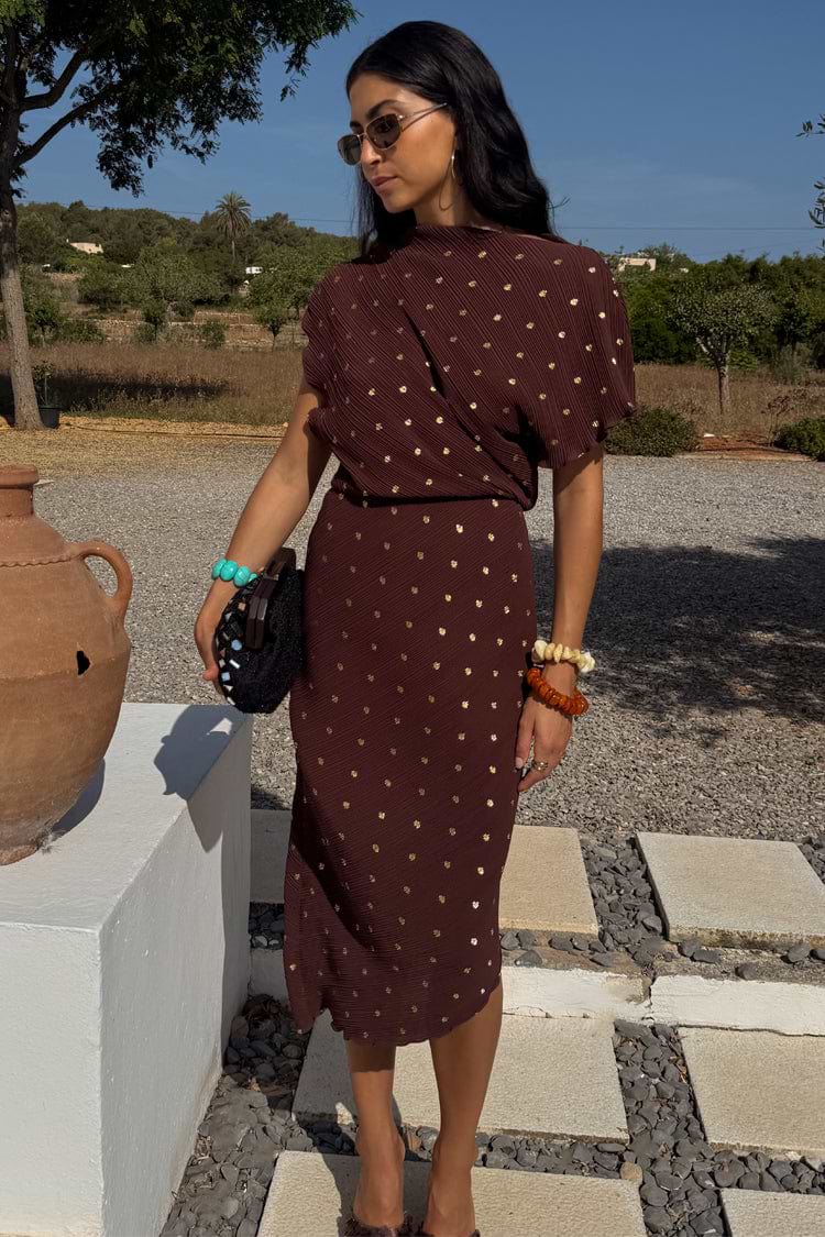 caption_Model is 5ft7” and wears size M