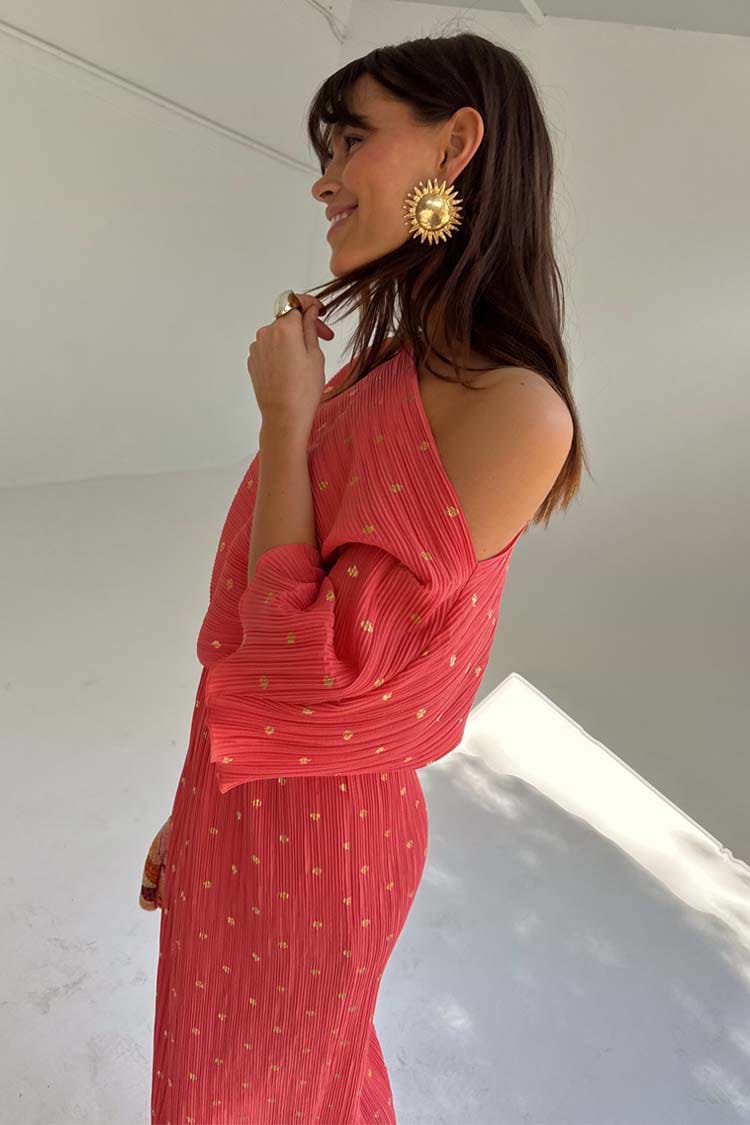 caption_Model is 5ft7” and is wearing size M 