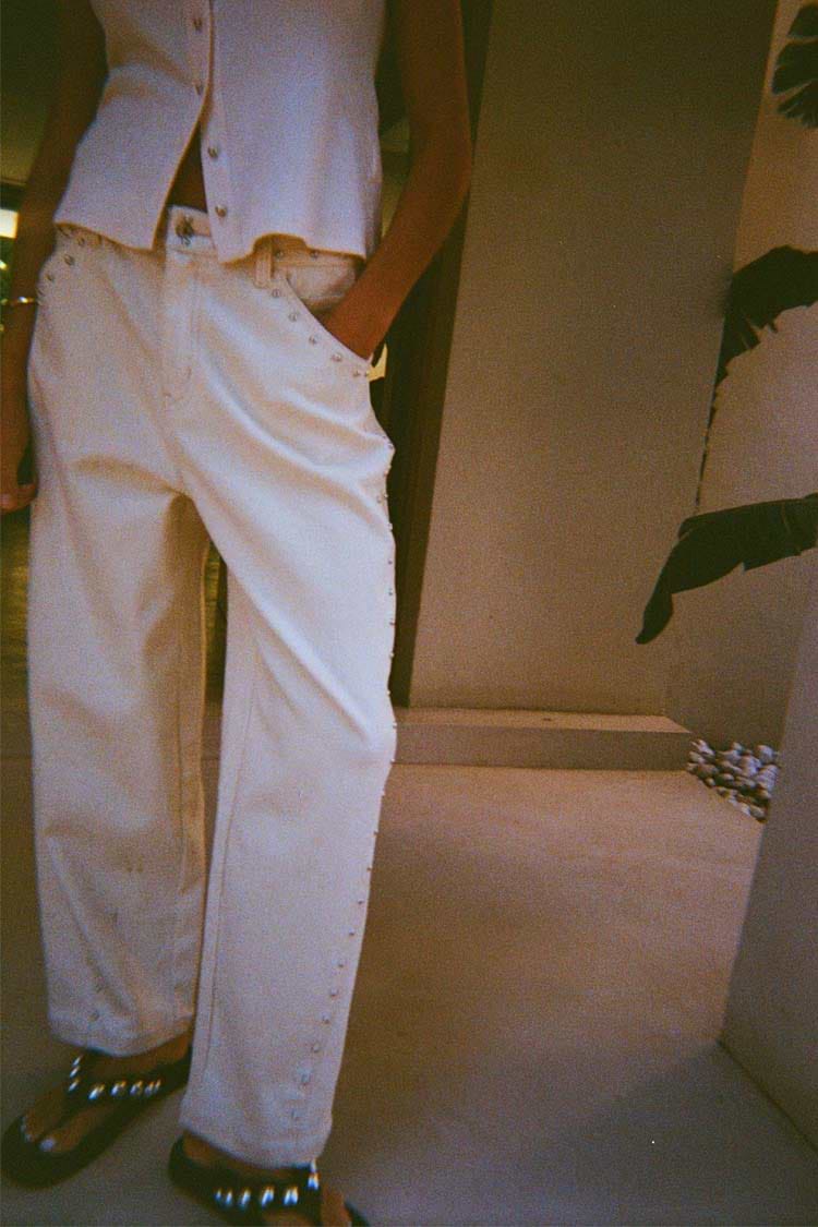caption_Model is 5ft7” and wears UK size 10/ US 6