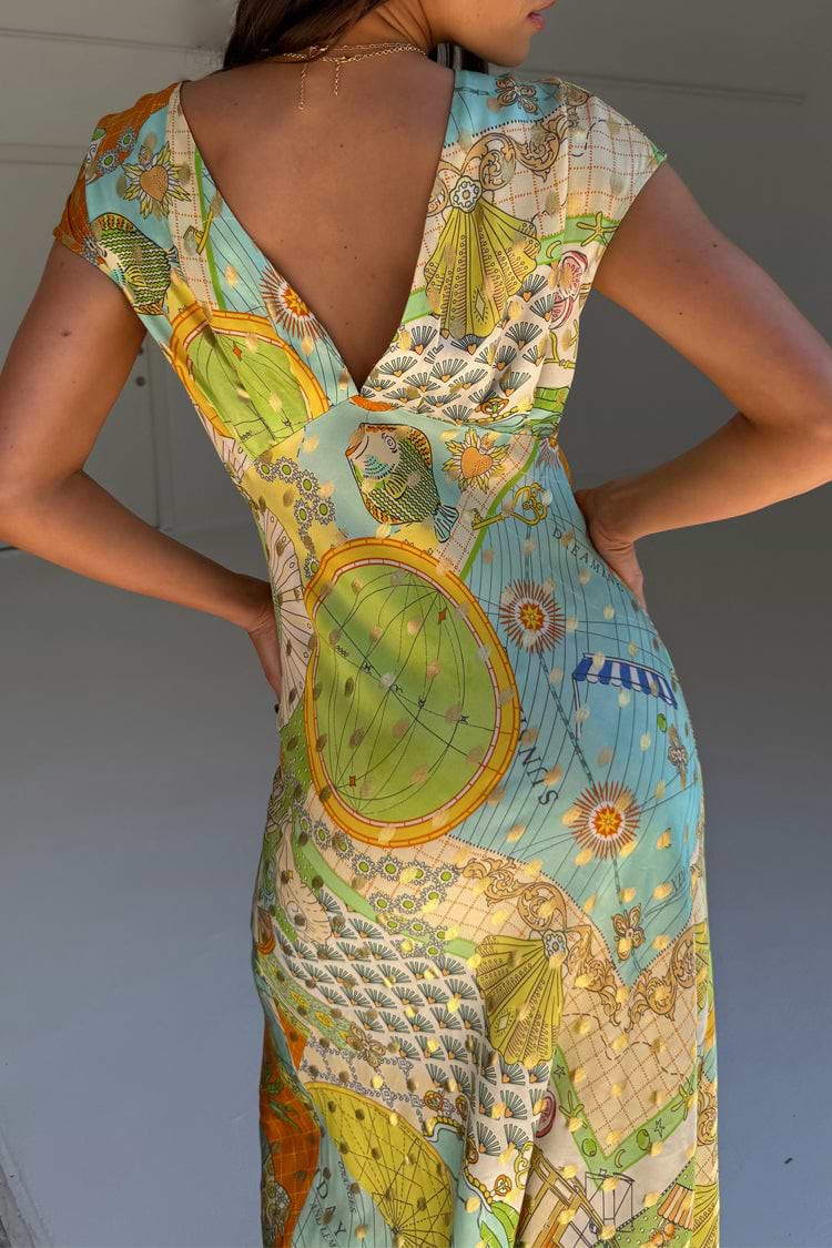 caption_Model is 5ft7” and wears UK size 8/ US 4