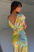 Thumbnail for caption_Model is 5ft7” and wears UK size 8/ US 4