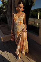 Thumbnail for caption_Model is 5ft7” and wears UK size 8/ US 4