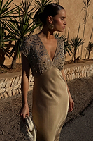 Thumbnail for caption_Model is 5ft7” and wears UK size 8/ US 4