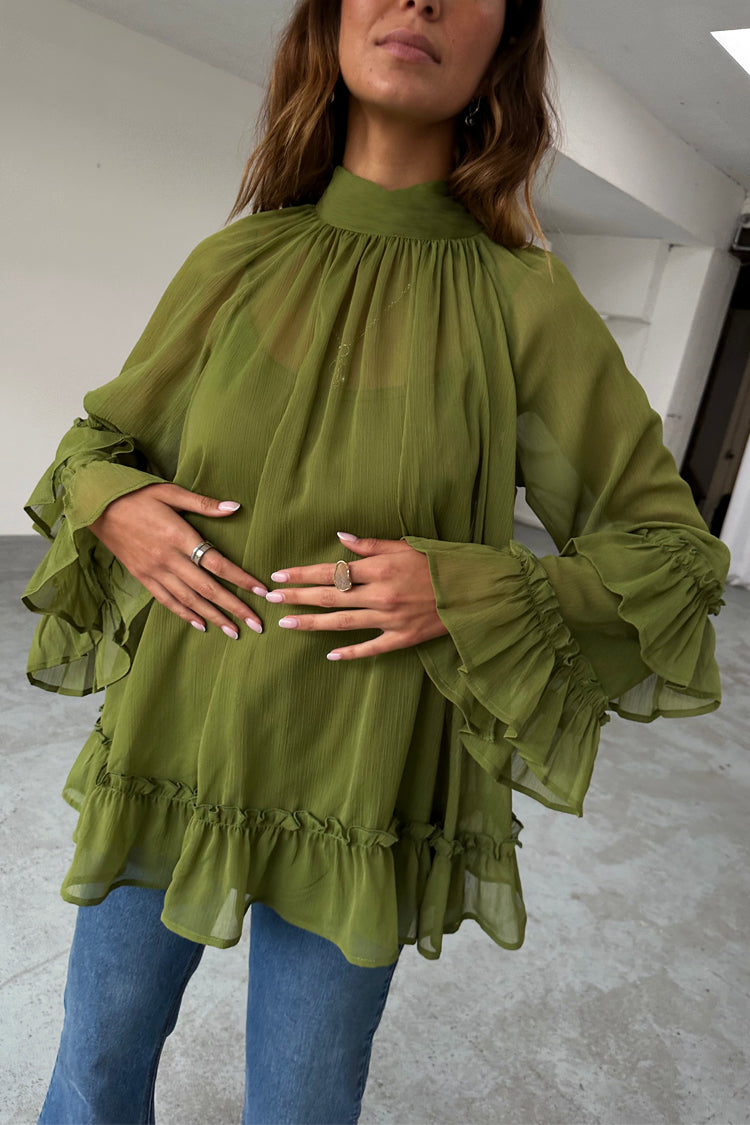 caption_Model wears Olive Elinor Blouse in UK size 10/ US 6