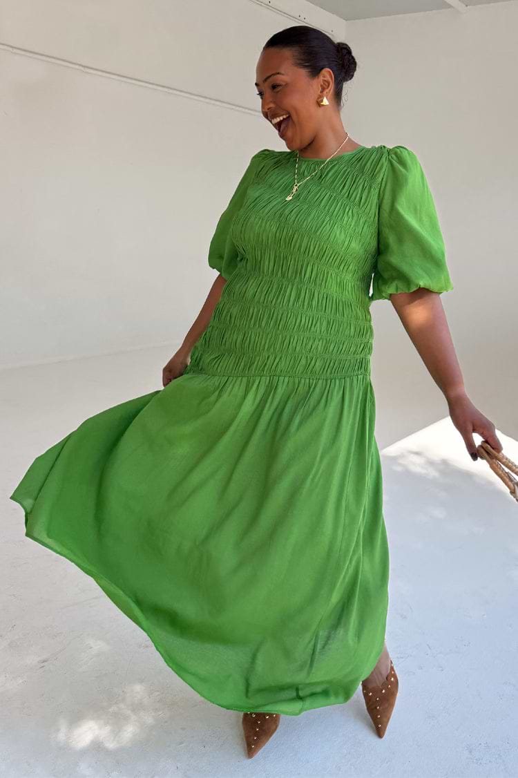 caption_Model is 5ft7” and wears UK size 16/ US 12