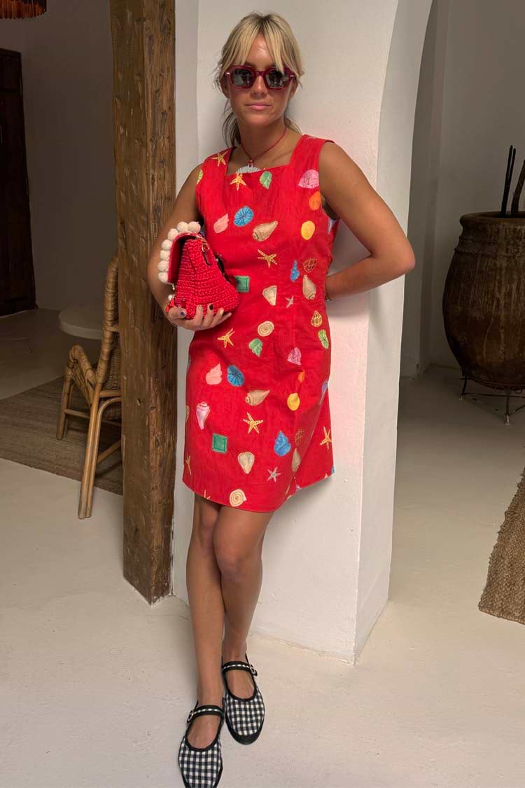 caption_Model is 5ft4” and wears UK size 8/ US 4