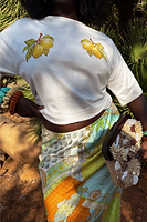 Thumbnail for caption_Model is 5ft7” and wears size XL
