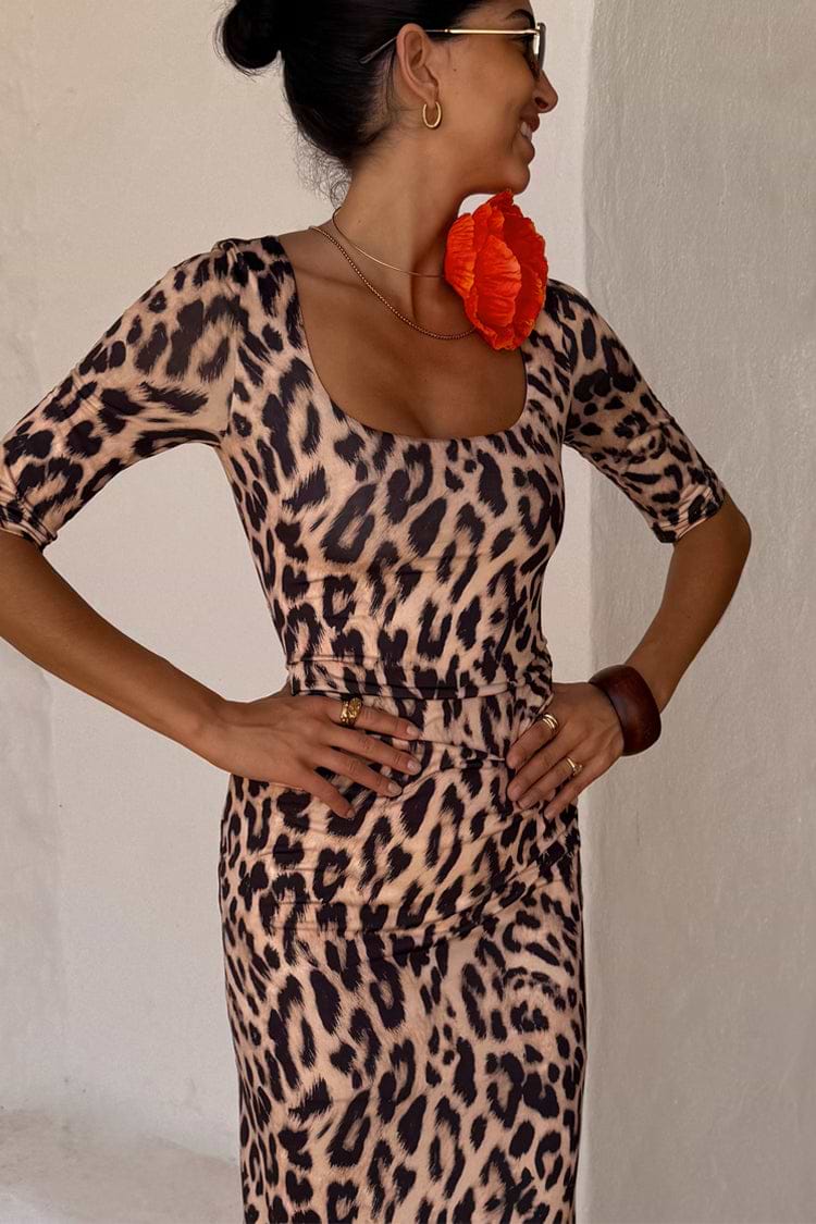 caption_Model is 5ft7” and wears size S