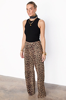 Thumbnail for Leopard Lucia Scallop Detail Jeans Petite
