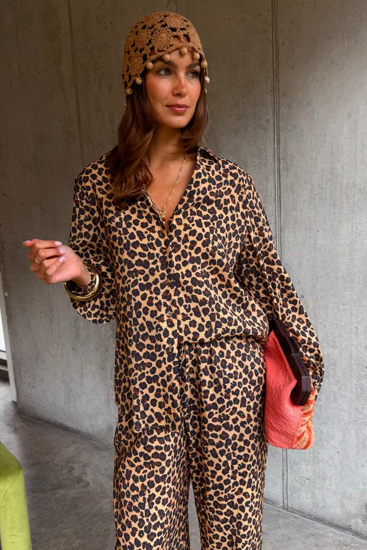 caption_Model is 5ft7” and wears UK size 10/ US 6