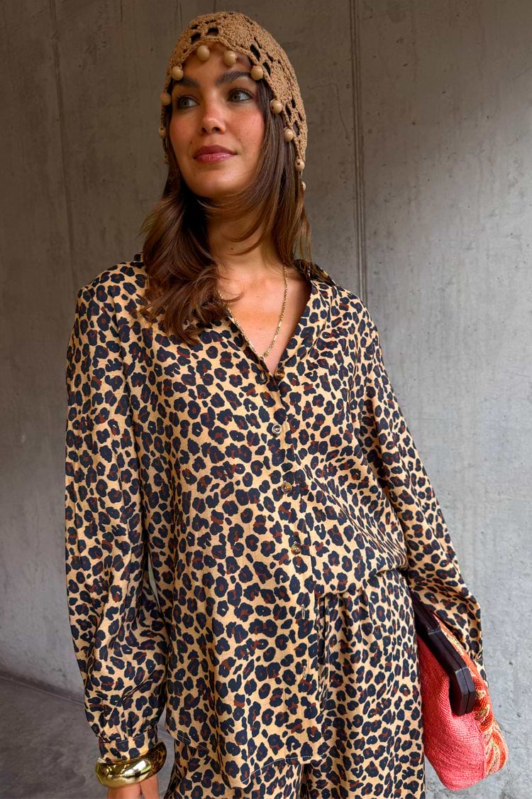 caption_Model is 5ft7” and wears UK size 10/ US 6