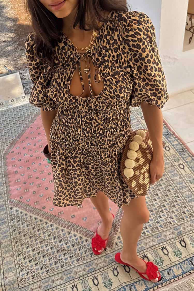 caption_Model is 5ft7” and wears UK size 8/ US 4