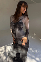 Thumbnail for caption_Model is 5ft7” and wears UK size 8/ US 4