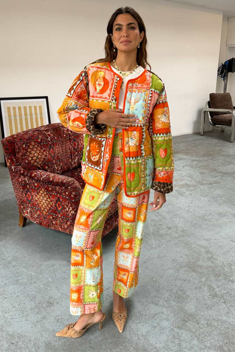 caption_Model is 5ft7” and wears UK size 8/ US 4