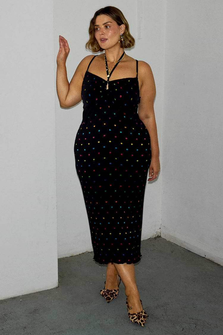 caption_Model wears  Multi Spot Megan Dress in UK size 18 / US 14