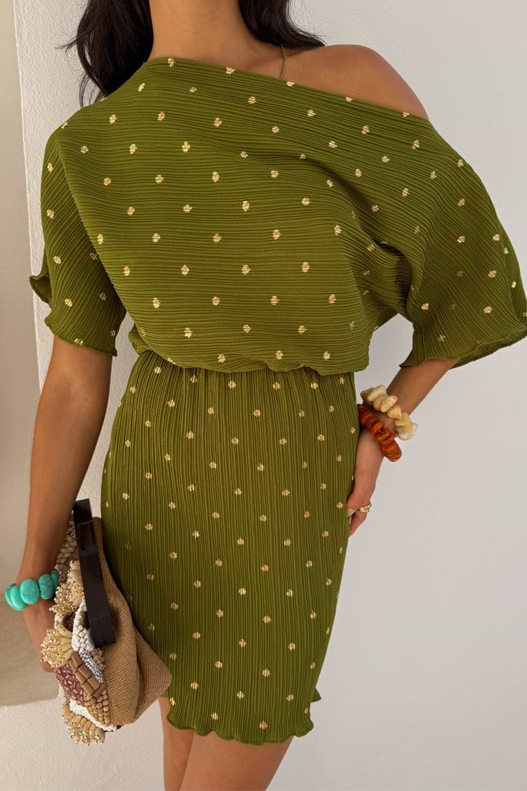 caption_Model is 5ft7” and wears UK size 8/ US 4