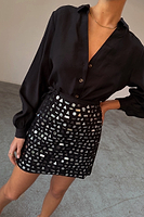 Thumbnail for caption_Model wears  Black Miley Shirt in UK size 8/ US 4
