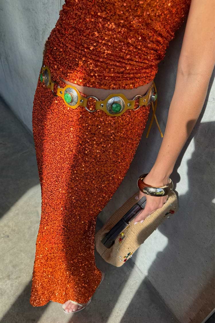 caption_Model is 5ft7” and wears UK size 10/ US 6