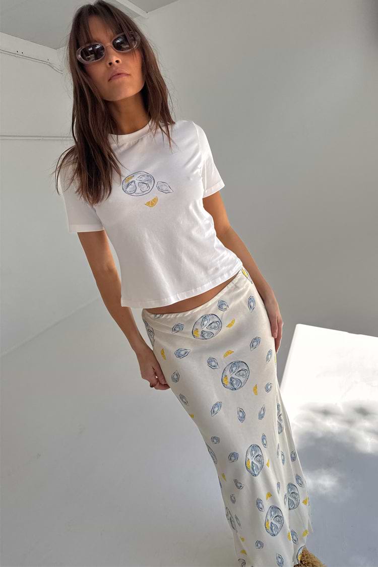 caption_Model is 5ft7” and wears UK size 10/ US 6