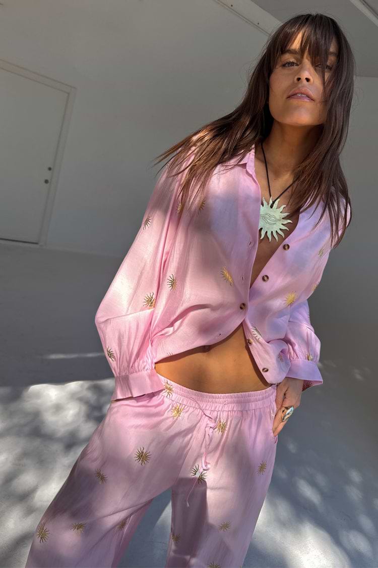 caption_Model is 5ft7” and wears UK size 8/ US 4
